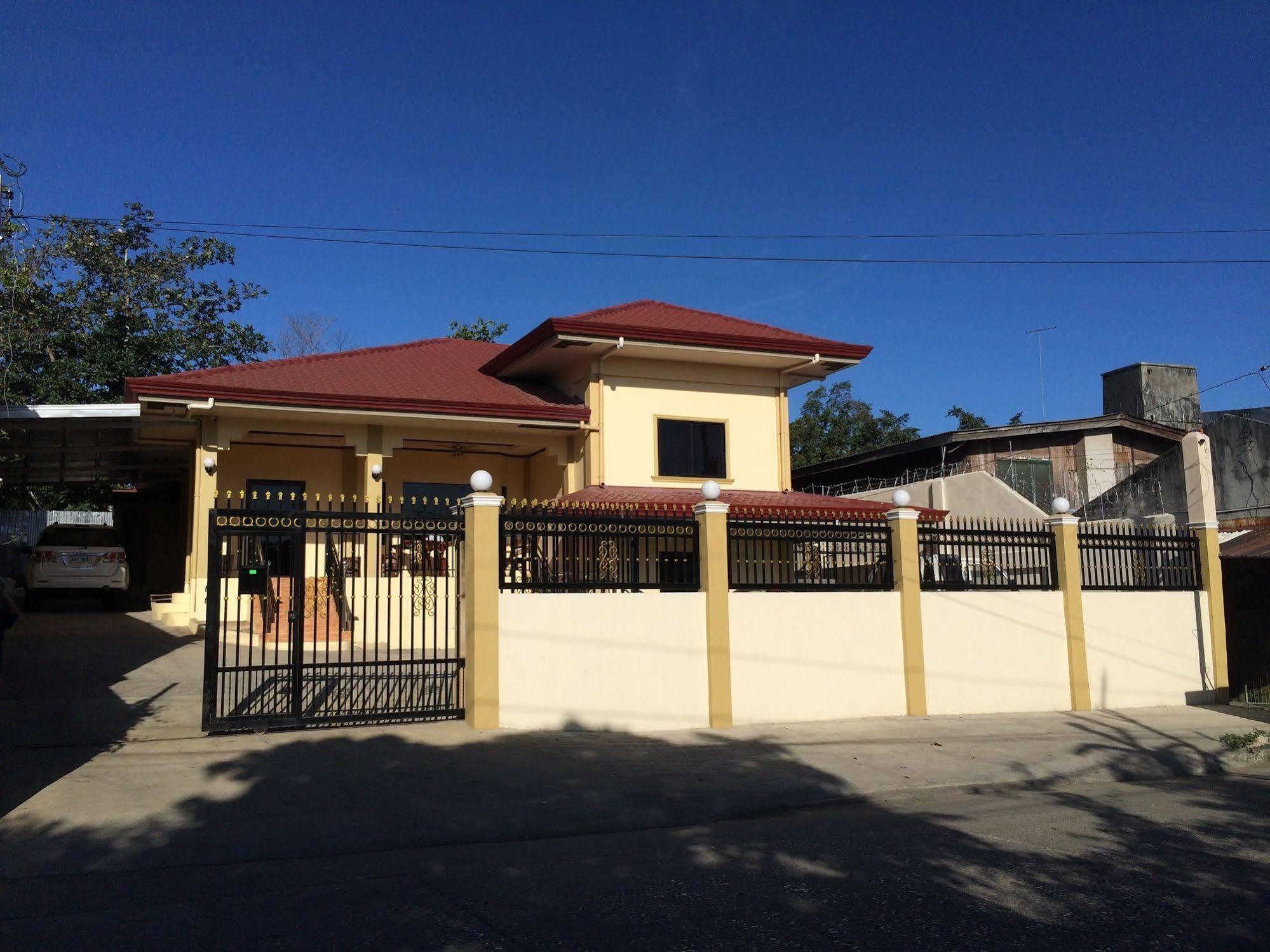 Dayview Tourist Home Tagbilaran-stad Buitenkant foto